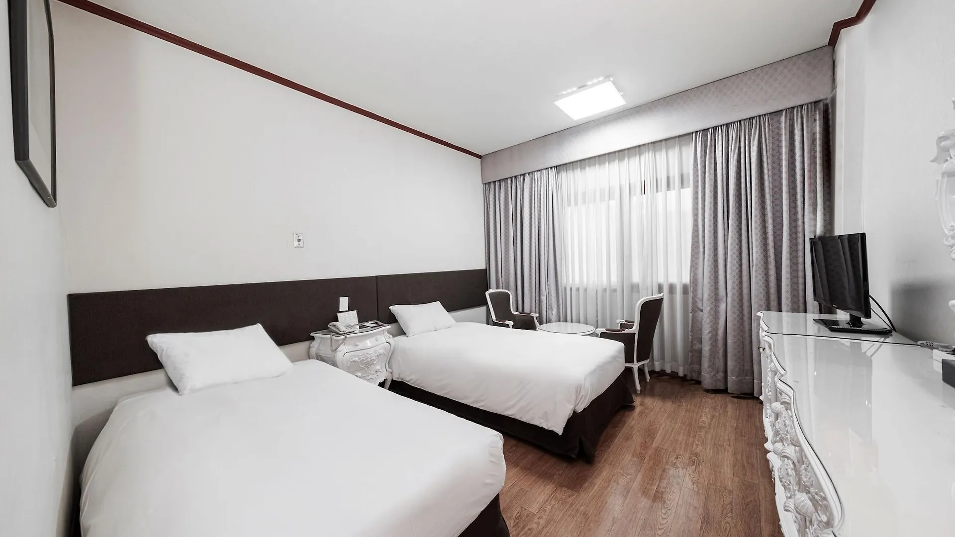 Itaewon Crown Hotel Seoul