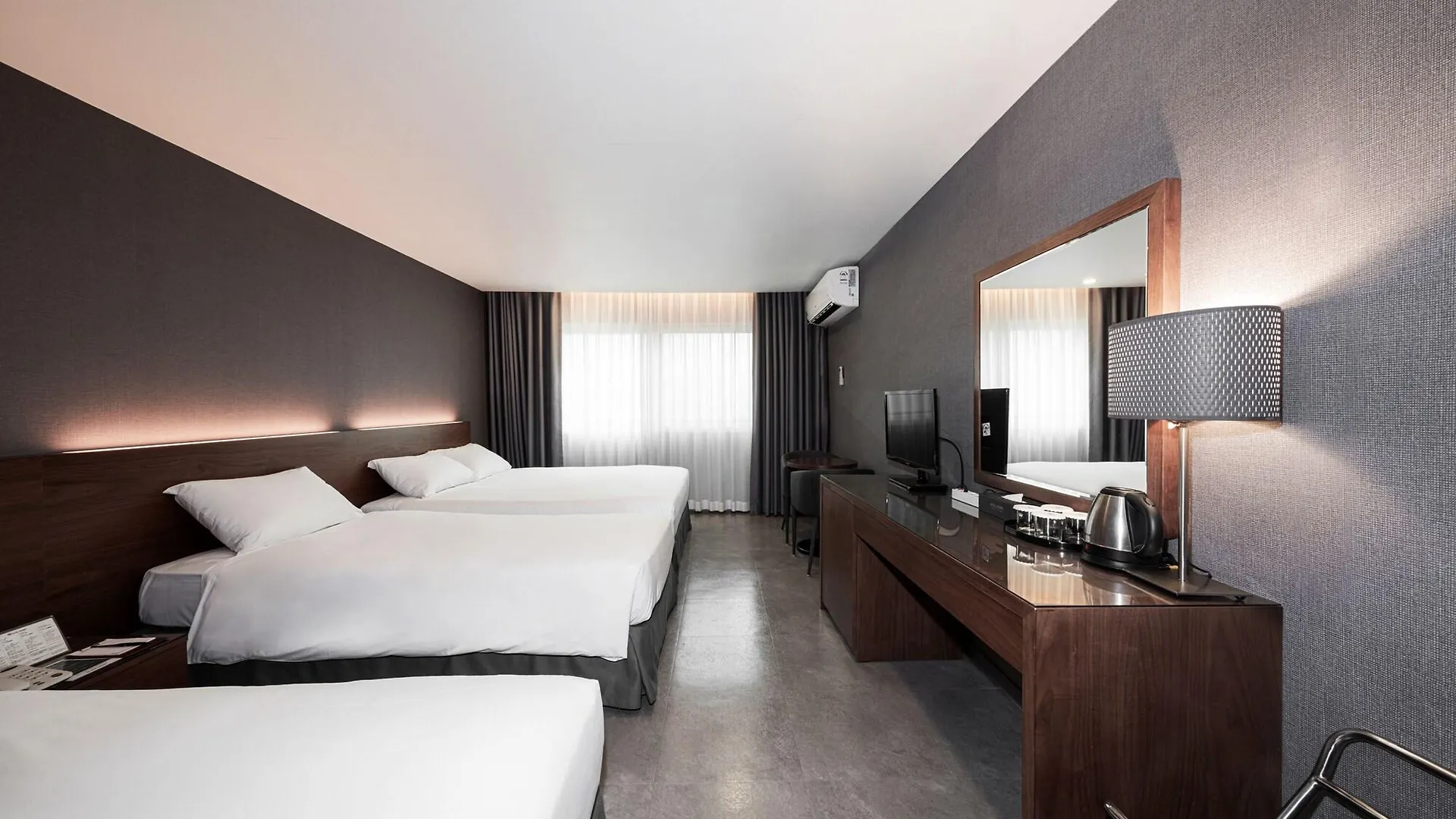 Itaewon Crown Hotel Σεούλ
