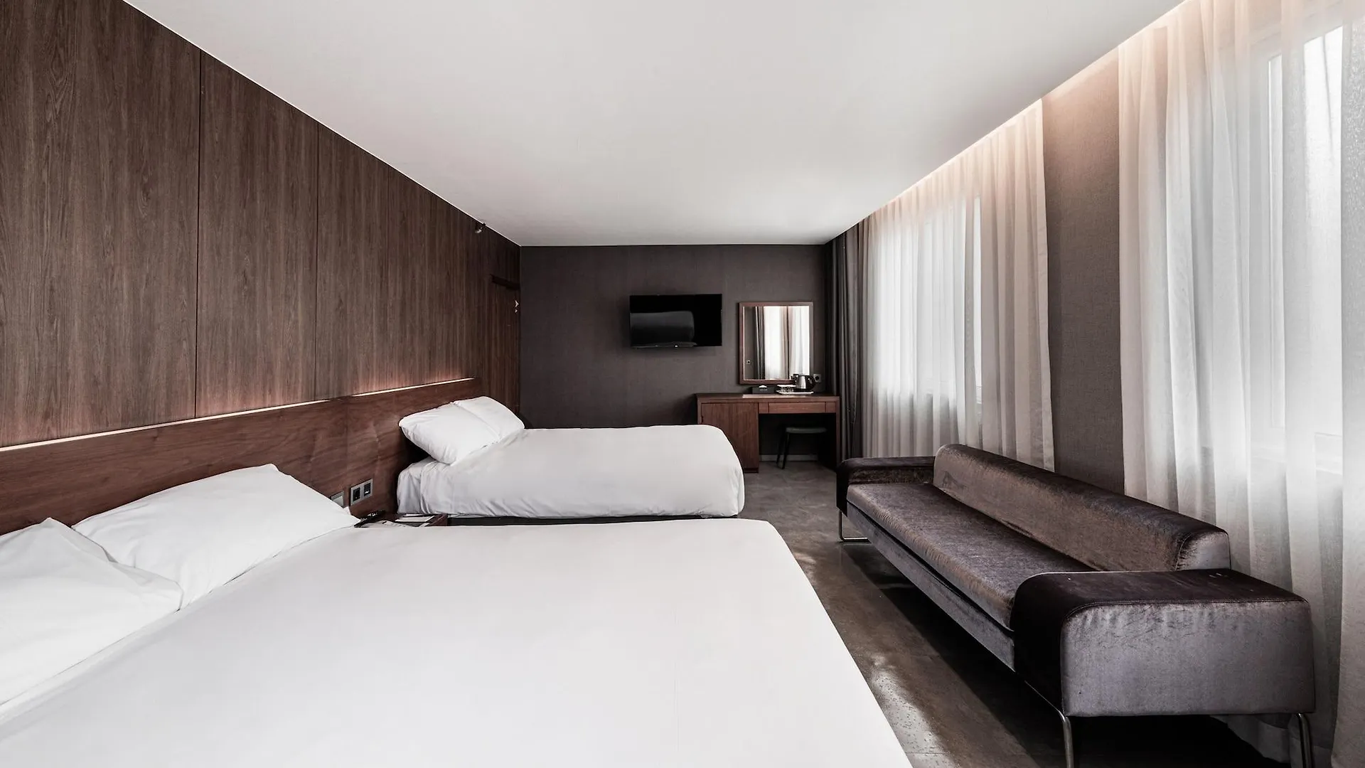 Itaewon Crown Hotel Σεούλ 3*,