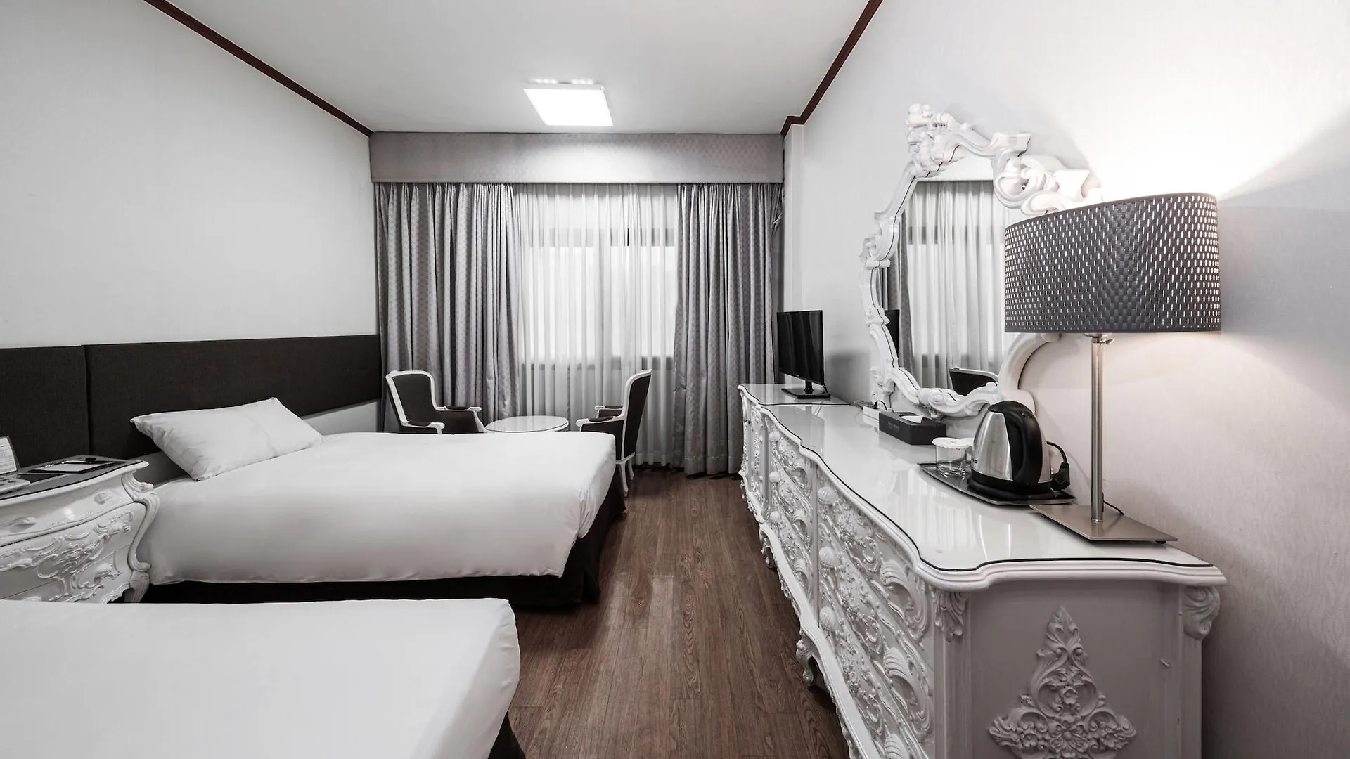 Itaewon Crown Hotel Seoul