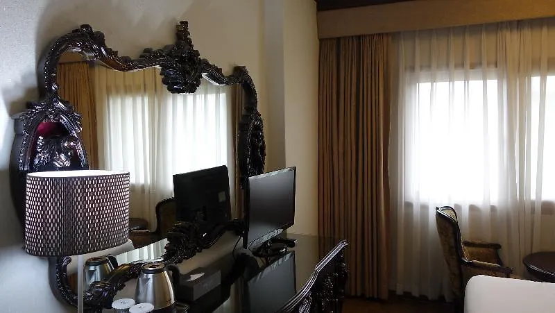 Itaewon Crown Hotel Σεούλ 3*,