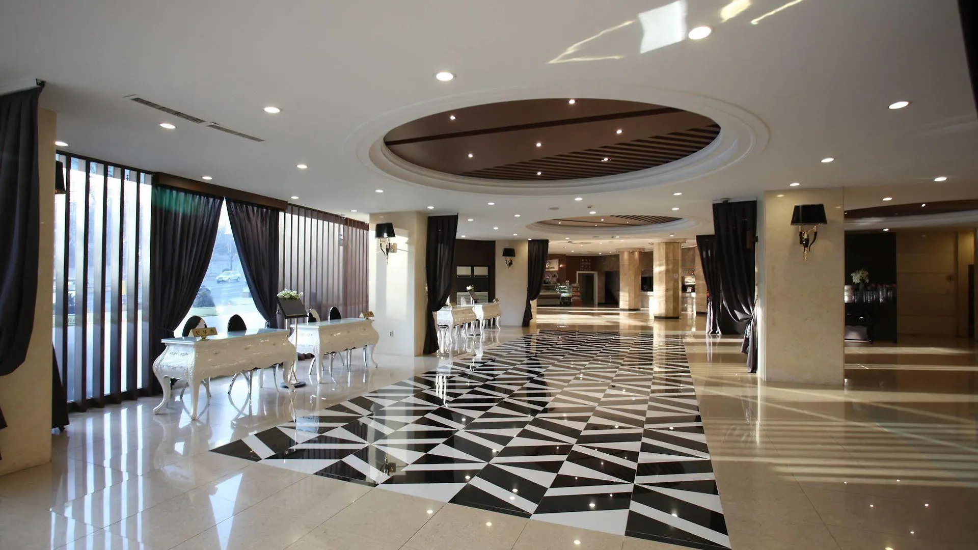 Itaewon Crown Hotel ソウル特別市 3*,  韓国