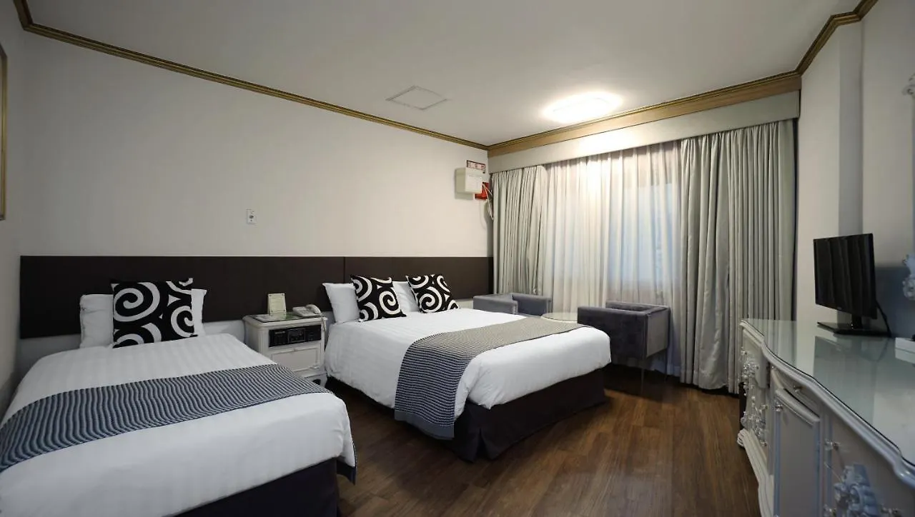 Itaewon Crown Hotel Σεούλ